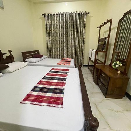 Hotel House Of Richness Negombo Esterno foto