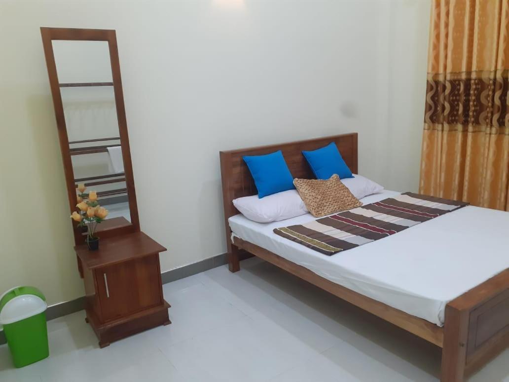 Hotel House Of Richness Negombo Esterno foto