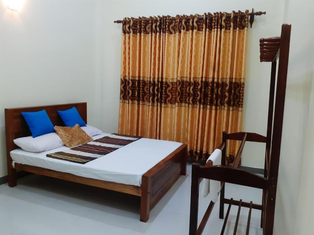 Hotel House Of Richness Negombo Esterno foto