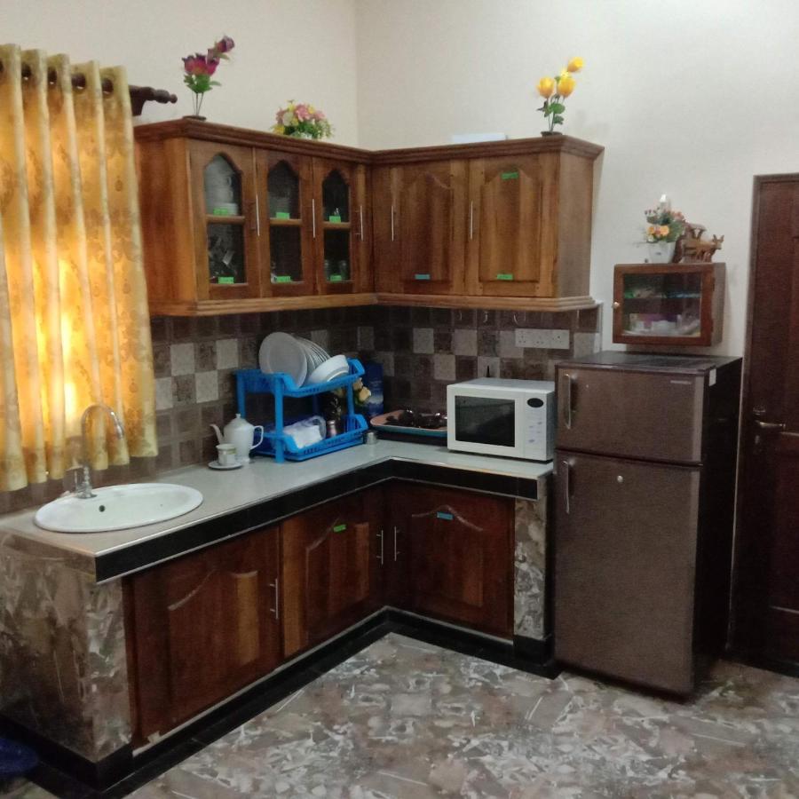Hotel House Of Richness Negombo Esterno foto